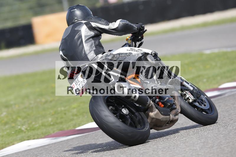 /53 16.09.2025 Track Day Domi Aegerter ADR/Gruppe gelb/2